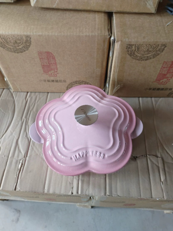 Cast Iron Pink Heart Shape Single Cooking Pot — view 5